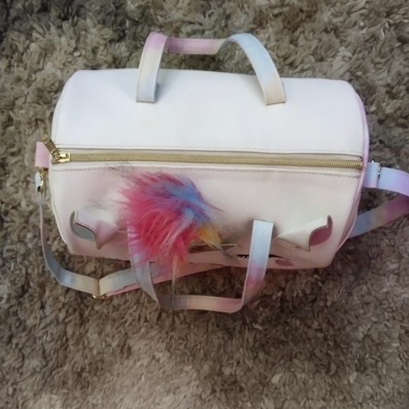 UNDER1SKY Unicorn Weekender - Picture 4 of 6